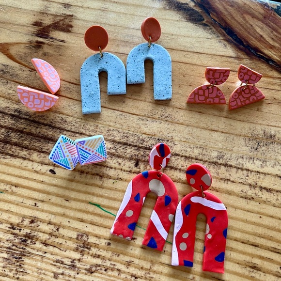 Earrings - Picture 5 of 6